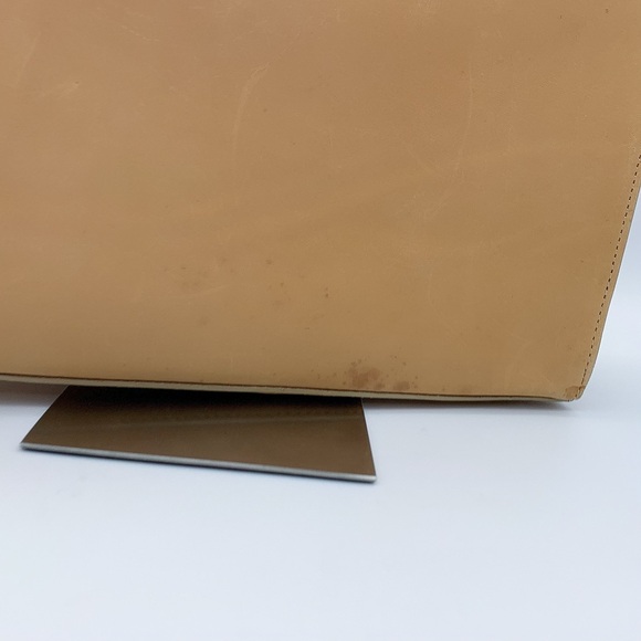 McQueen Top Zip Handbag Tote Leather Bag in Beige - Picture 10 of 16